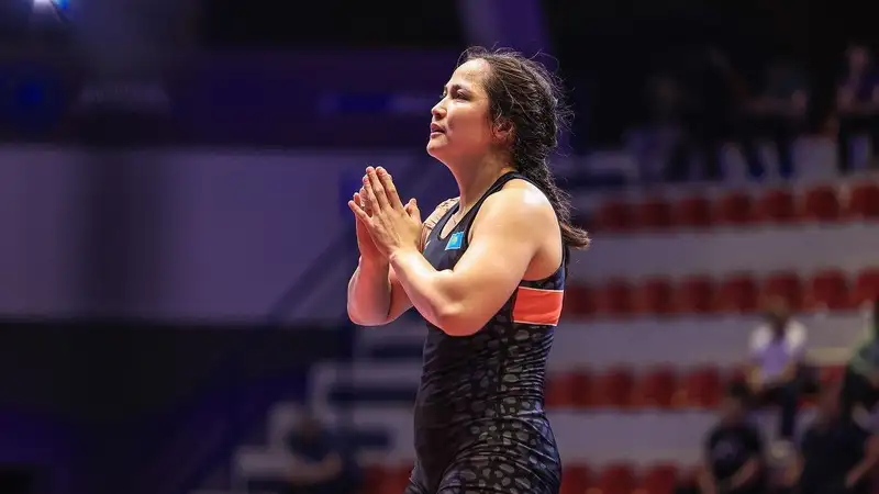 Звезда казахстанской борьбы узнала первую соперницу на чемпионате Азии