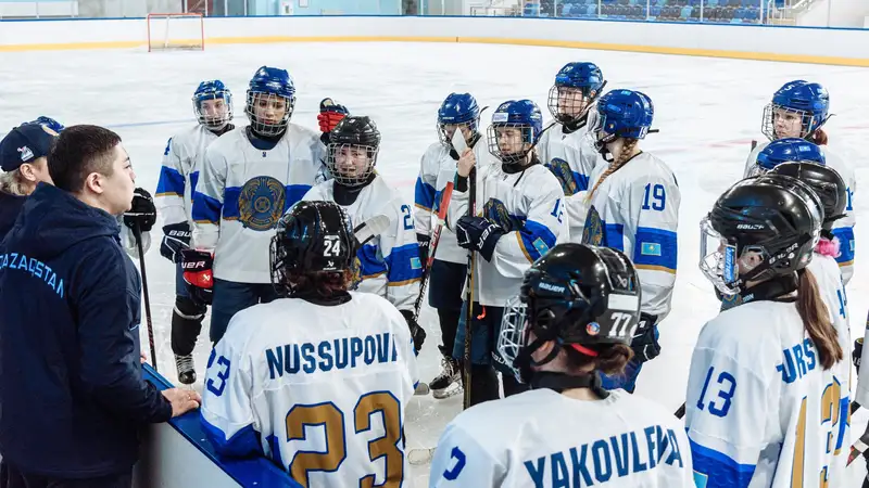 Опубликована заявка сборной Казахстана на чемпионат мира по хоккею