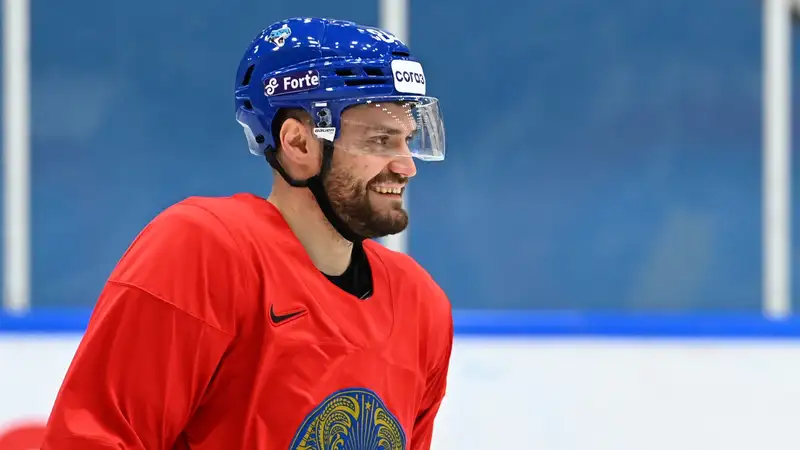 Национальная сборная Казахстана по хоккею приступила к подготовке к чемпионату мира