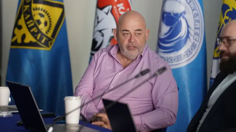 УЕФА высоко оценил стратегию развития футбола в Казахстане