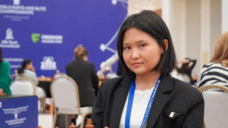 Бибисара Асаубаева одержала сенсационную победу на престижном турнире по шахматам