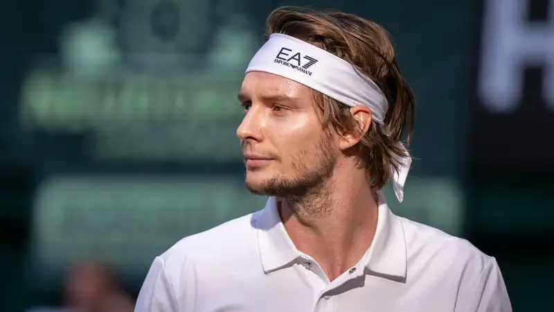 Видеообзор матча Александр Бублик - Карлос Алькарас за полуфинал турнира в Монте-Карло