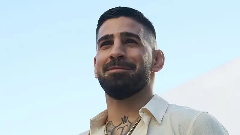 Илия Топурия "запретил" Исламу Махачеву считать чужие деньги