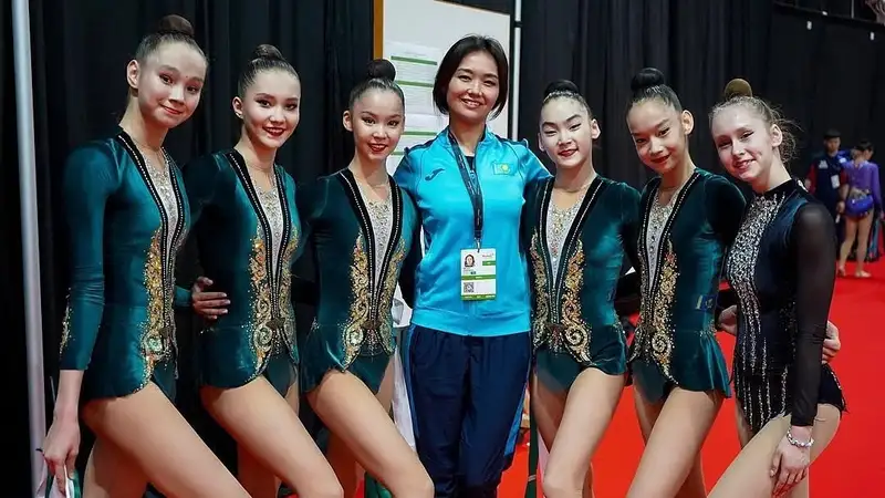 Казахстанские гимнастки завоевали серебряную медаль на этапе Кубка мира в Ташкенте