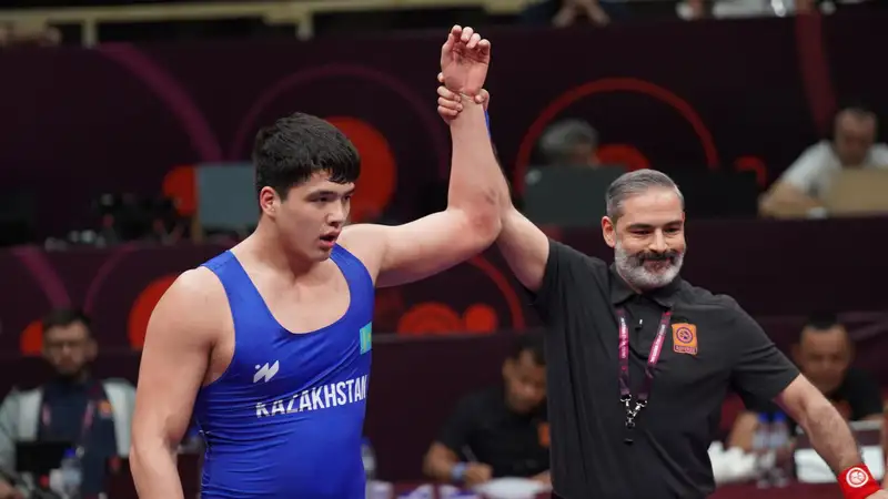 Иранский призёр Олимпиады разгромил казахстанского чемпиона мира на чемпионате Азии