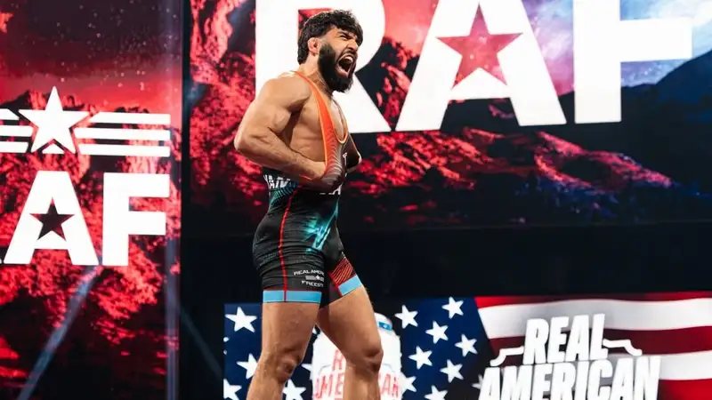 Арман Царукян "избил" GGG на тренировке