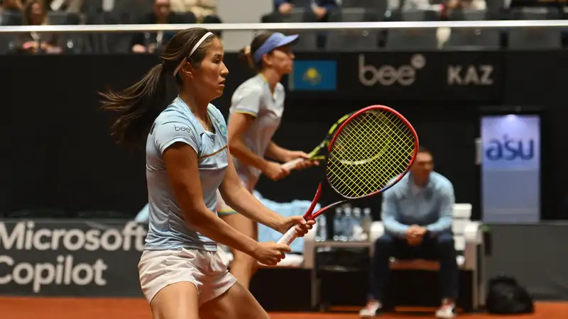 Отчаяннные меры не помогли сборной Канады против Казахстана в Кубке Билли Джин Кинг