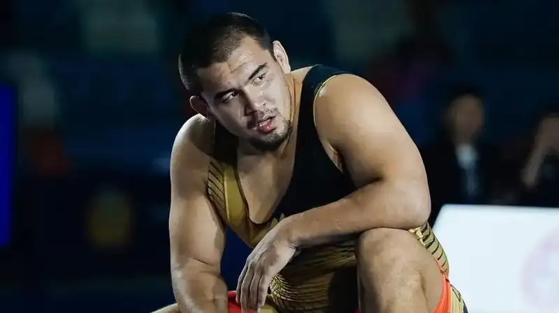 Казахстанский борец проиграл олимпийскому чемпиону схватку за "бронзу" чемпионата Азии
