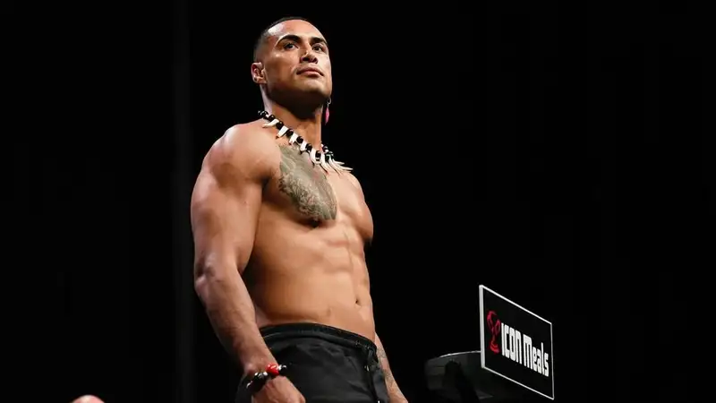 UFC 327: Ульберг нокаутировал Прохазку и стал чемпионом промоушена