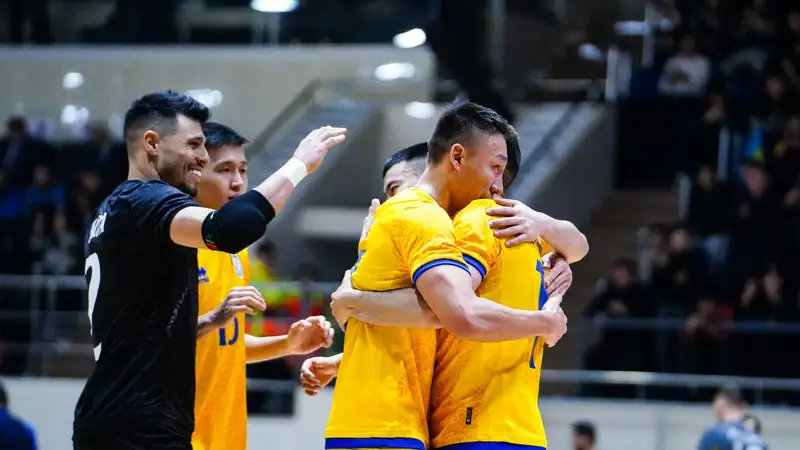 Видеообзор разгромной победы Казахстана над Азербайджаном в товарищеском матче