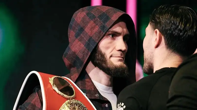 Команда Муртазалиева подала протест на судейство в бою с Келли