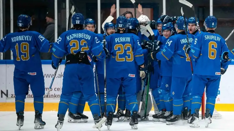 Стал известен состав сборной Казахстана на чемпионат мира