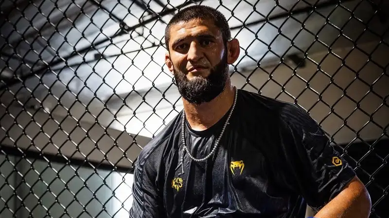 Экс-чемпион UFC считает, что Чимаев и Коста подерутся за титул в полутяжёлом весе