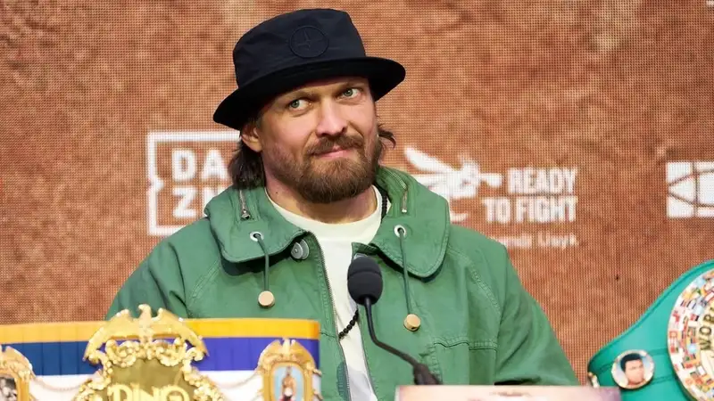 Александр Усик оценил победу Фьюри над Махмудовым