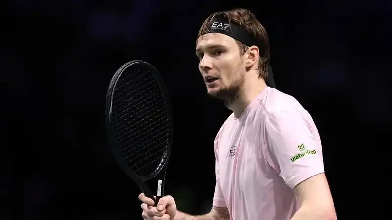 Первая ракетка Казахстана удерживает свои позиции в новом рейтинге ATP