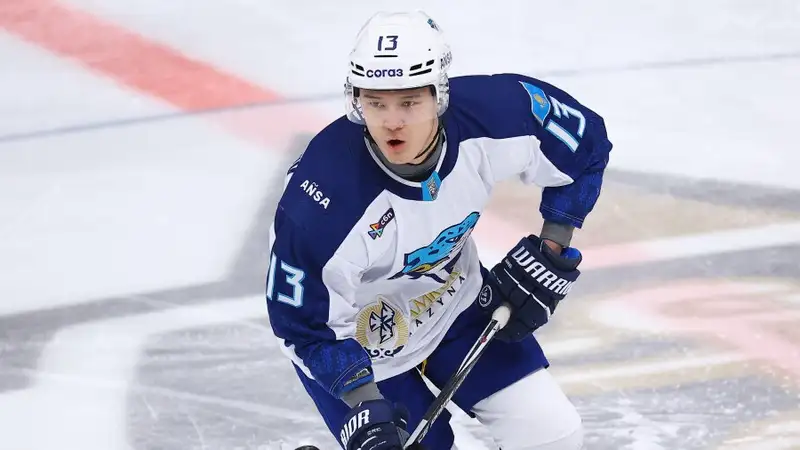 "Барыс" объявил о продлении контракта с форвардом сборной Казахстана