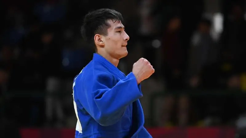 Корейский дзюдоист "лишил" Нурканата Серикбаева золотой медали чемпионата Азии