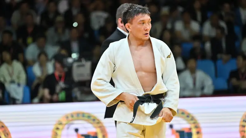 Топовый казахстанский дзюдоист потерпел болезненное фиаско на чемпионате Азии