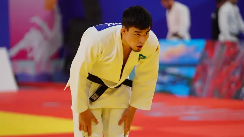 Сенсационный казахстанский дзюдоист поборется с призёром ОИ за "золото" чемпионата Азии