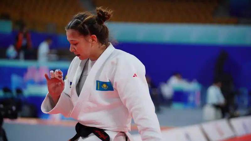 Досрочной победой завершилась схватка за "бронзу" казахстанской дзюдоистки