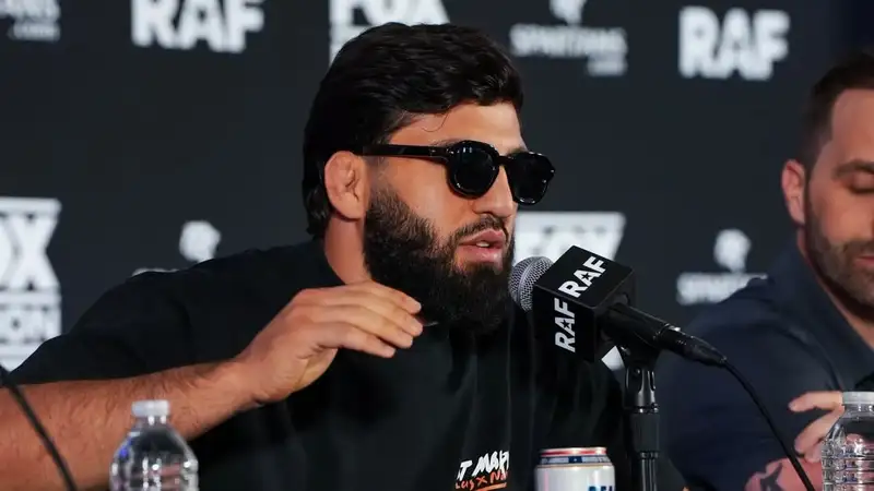 Арман Царукян хочет "вычеркнуть" Илию Топурию из UFC