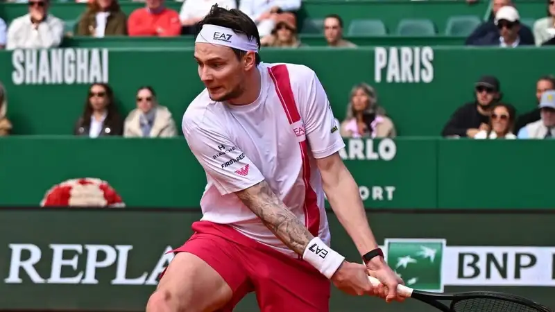 Раздевалка для Бублика в Мадриде 