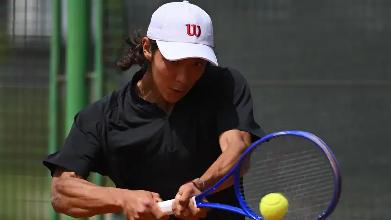 Два сета решили судьбу матча Амира Омарханова с полуфиналистом US Open в Шымкенте