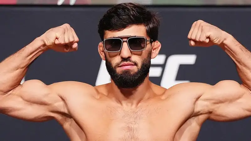 Царукян объяснил, почему его бой с Топурией может не состояться