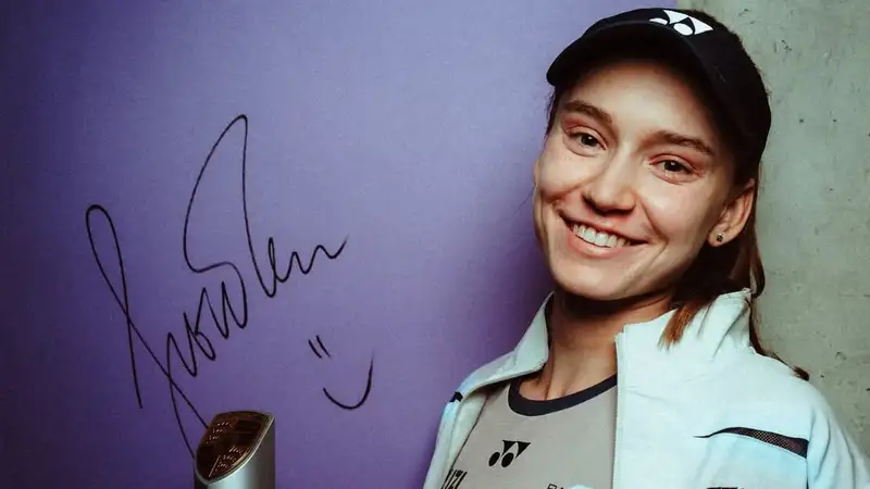 Врага Рыбакиной и Вукова уволили из WTA