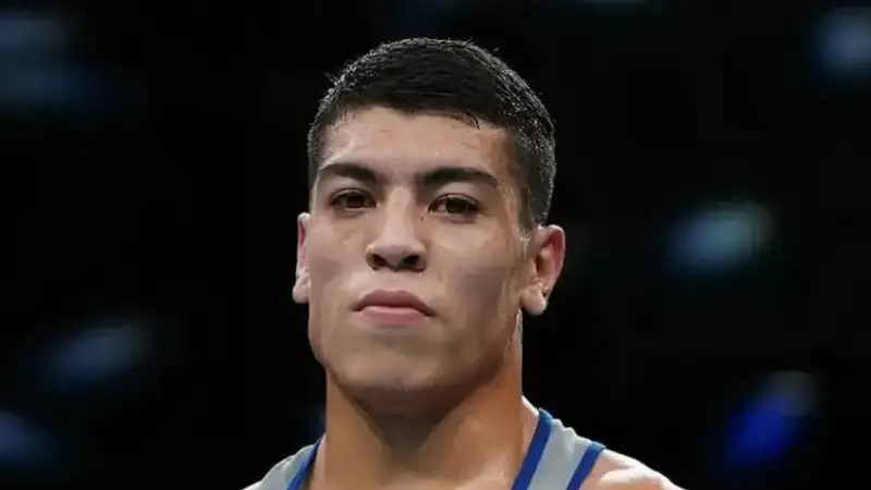 Жёсткой зарубой завершился бой казахстанца на Кубке мира по боксу в Бразилии