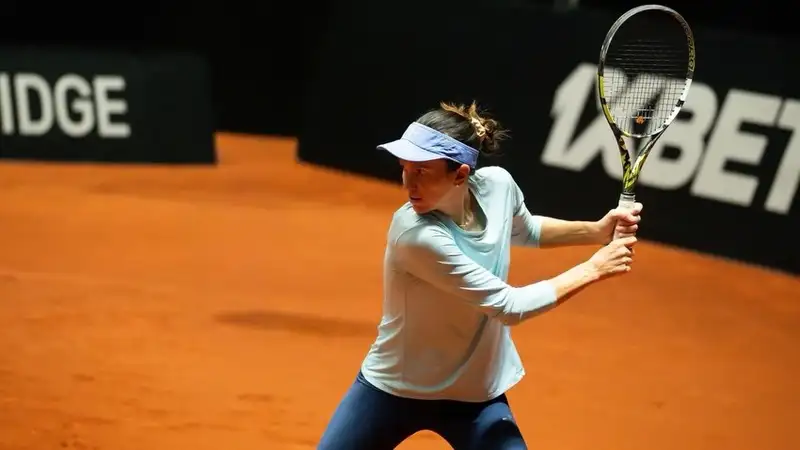 Разгромом завершился матч Анны Данилиной на топ-турнире в Испании