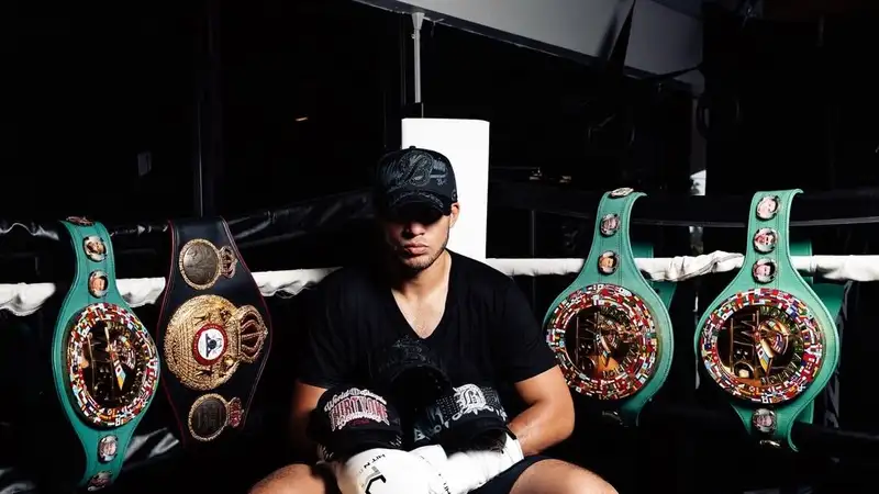 Дэвид Бенавидес 