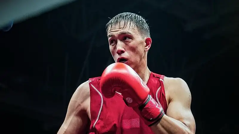 Казахстанский боксёр сразится за "золото" на турнире в Бразилии