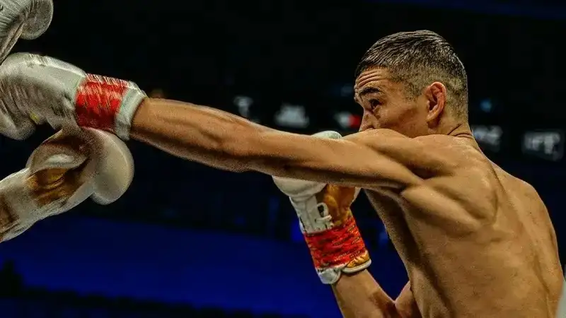 "Собираюсь подраться": казахстанский боксёр сделал громкое заявление перед боем с китайцем