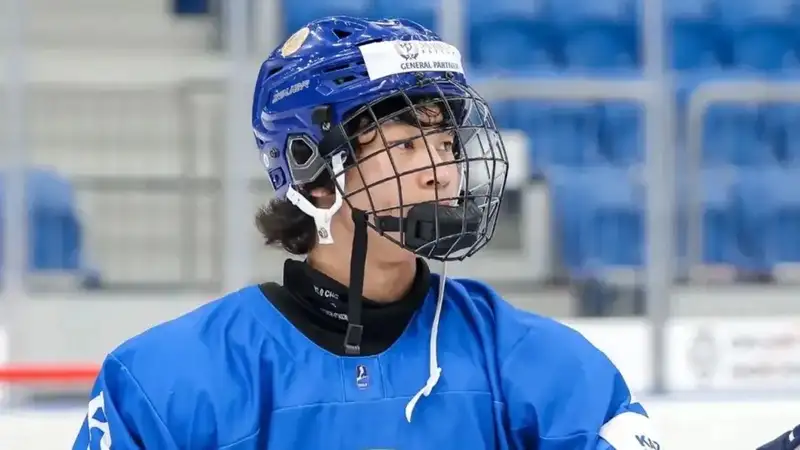 Команда казахстанского хоккеиста уступила в первом матче полуфинала плей-офф в OHL