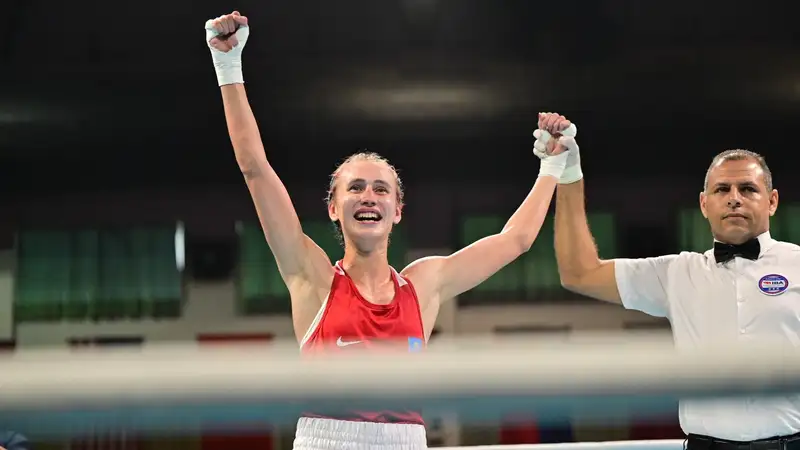 Казахстан или Узбекистан: у какой страны больше боксёров вышло в полуфинал Кубка мира