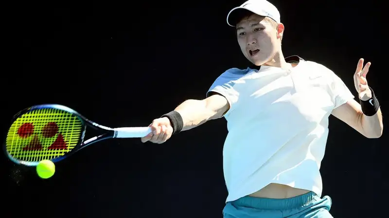 Три сета решили судьбу матча Бейбита Жукаева на турнире в Китае