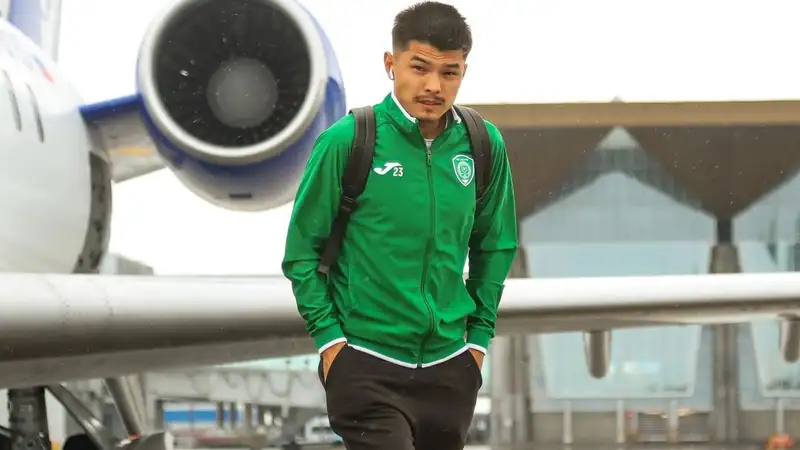 Кенжебек рассыпался в комплементах "Зениту" после поражения "Ахмата" в РПЛ