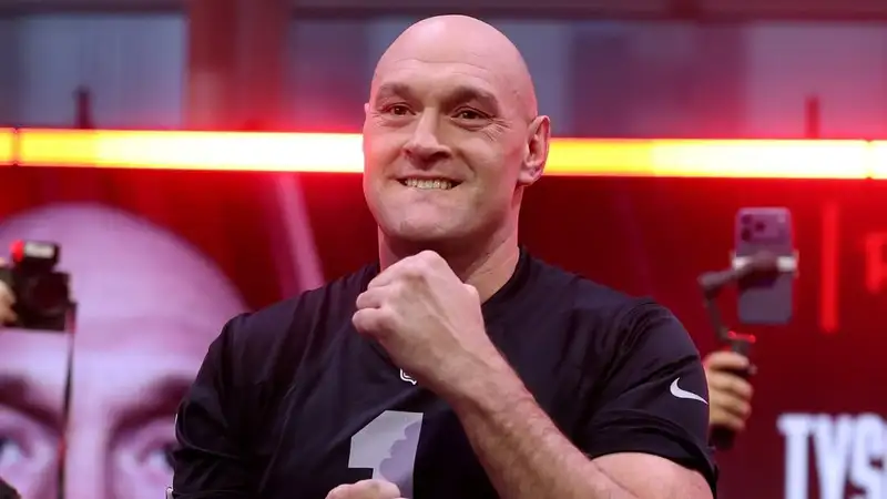 Тайсон Фьюри хочет провести разминочный бой перед встречей с Энтони Джошуа