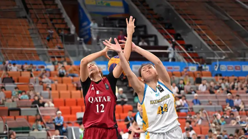 Сборная Казахстана по баскетболу вышла в четвертьфинал пляжной Азиады в Китае