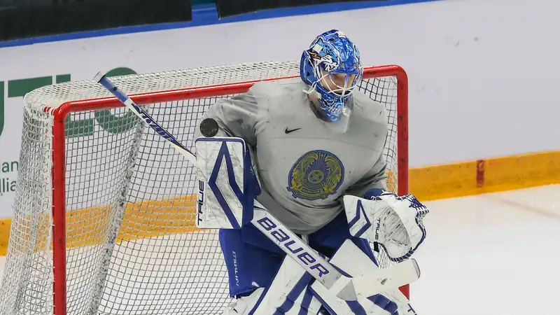 Три шайбы решили исход товарищеского матча Казахстан - Словения перед ЧМ-2026