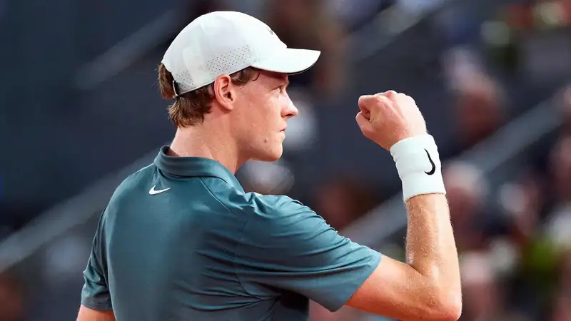 Синнер узнал своего соперника в полуфинале турнира в Мадриде