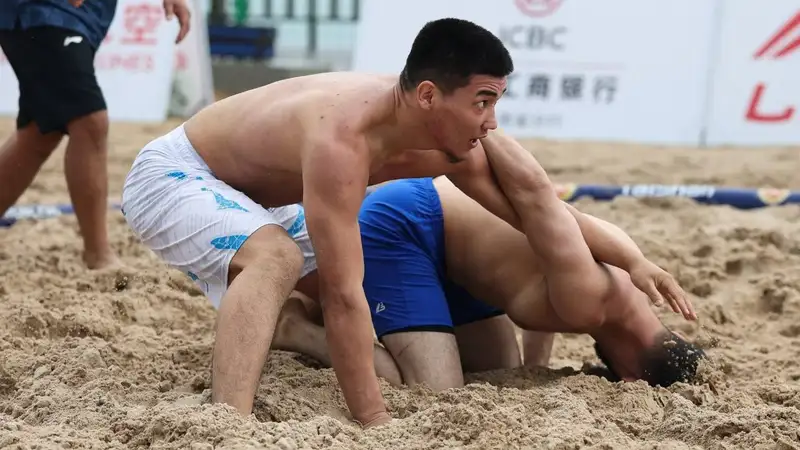 Казахстанские борцы провалились на пляжных Азиатских играх в Китае