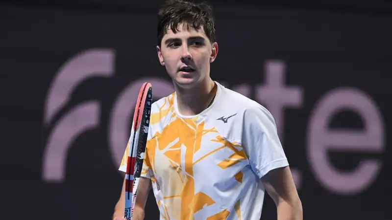 Вторая ракетка Казахстана не смог выйти в четвертьфинал турнира во Франции