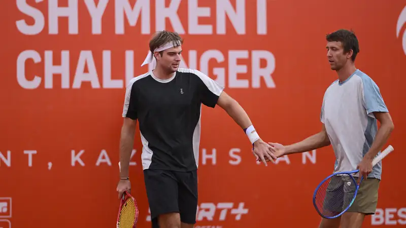 Ещё один казахстанский теннисит выбыл из домашнего турнира