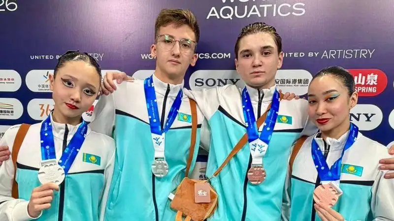Казахстанские пловцы 