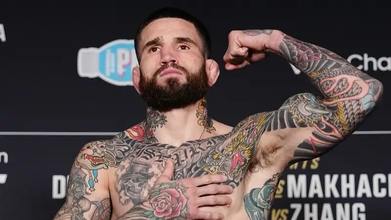 Топовый полусредневес UFC оценил шансы Гэрри в бою с Махачевым