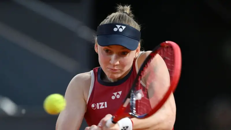 Рыбакина рассказала, что должна исправить в своей игре, чтобы выиграть "Ролан Гаррос"