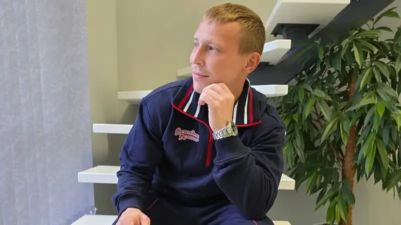 Аблязин продает медали 