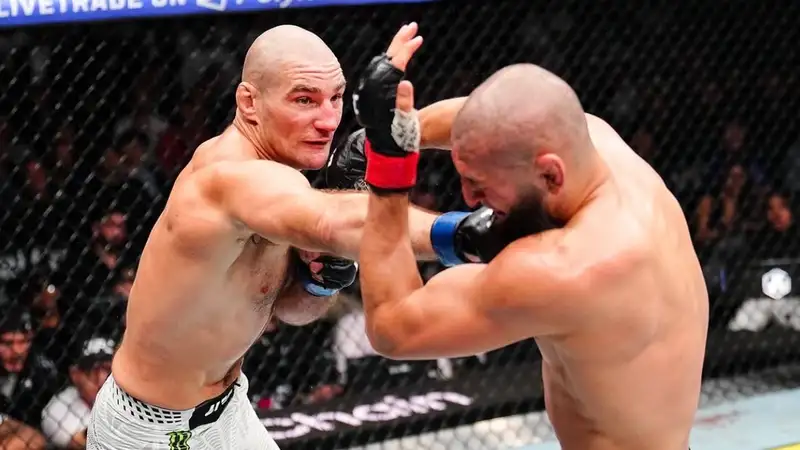 Экс-чемпион UFC не согласен с решением судей в бою Чимаев – Стрикленд
